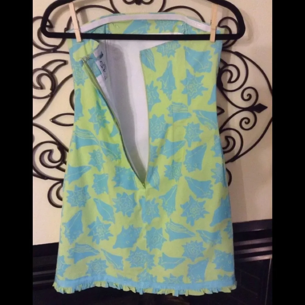Lilly Pulitzer Yellow and Blue Strapless Shell-Print Dress - Picture 3 of 8